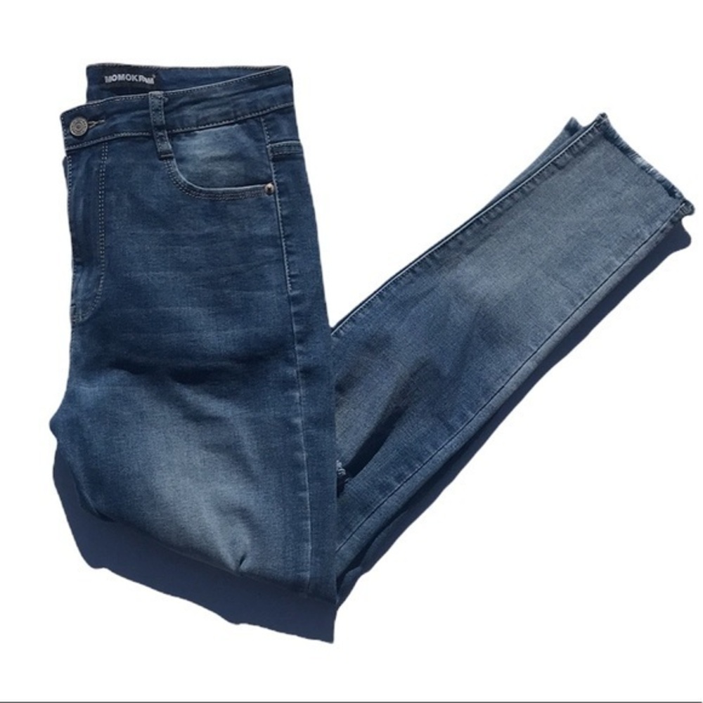 Momokrom Raw Hem Distressed‎ Medium Wash Skinny Jeans
